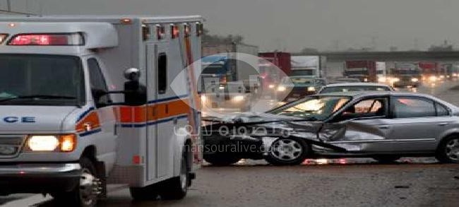مصرع وإصابة اثنين في حادث تصادم على طريق دكرنس