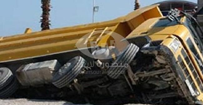 اصابة 17 فى حادث تصادم على طريق ميت غمر المنصورة