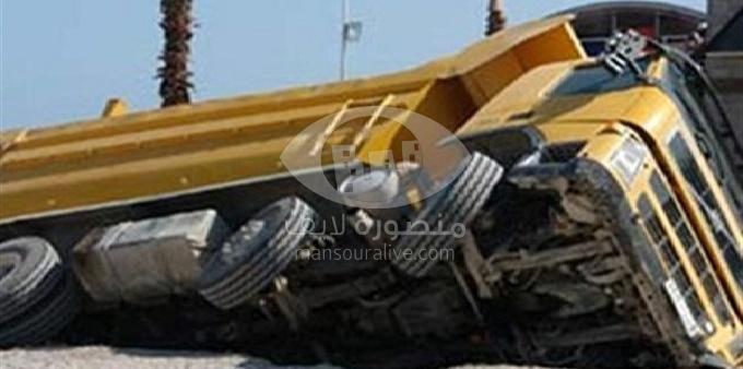 اصابة 17 فى حادث تصادم على طريق ميت غمر المنصورة