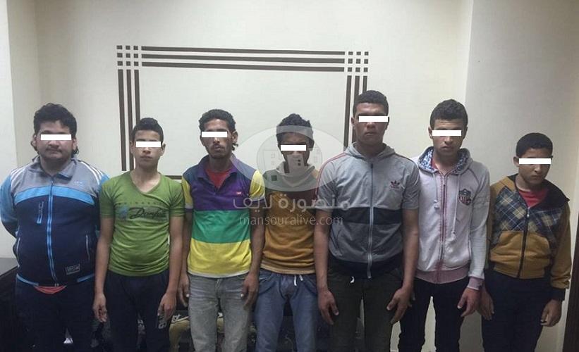 حبس 7 أشخاص بمدينة المنصورة احتجزوا فتاة وتناوبوا اغتصابها