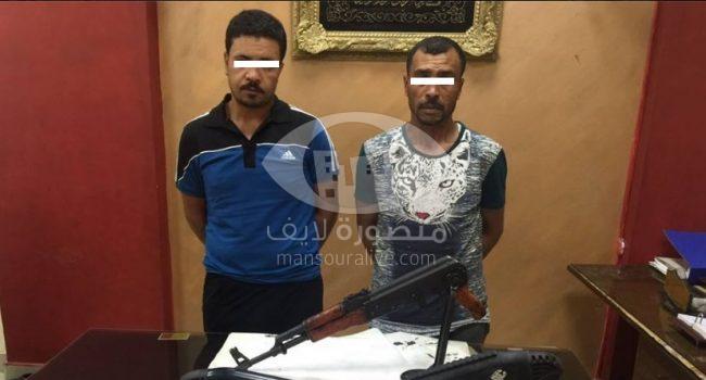 القبض على المتهمين بقتل مواطن بمنطقة البوتيكات بالمنصورة